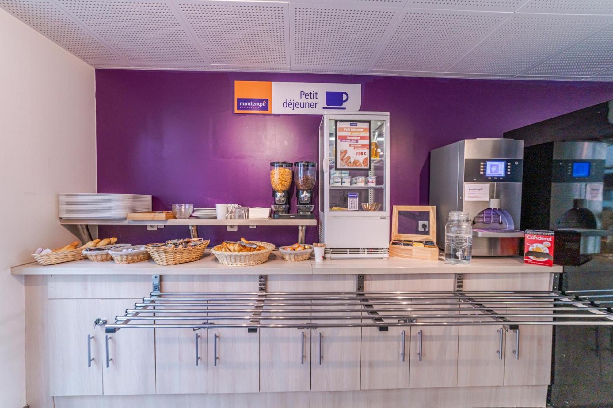 Montempo Apparthotel Paris-Velizy Экстерьер фото